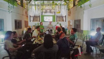 Jalin Keakraban, Whiz Hotel Adakan Buka Bersama Jurnalis