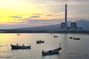 Terangi Bumi Pertiwi dengan Aman, PLN Nusantara Power Gandeng TNI AD Jaga Pasokan Batubara.