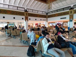 Antisipasi Kepadatan Arus Balik Mudik, Bandara Juanda Maksimalkan Ruang Tunggu dan Sirkulasi Penumpang