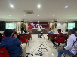 Konsolidasi Pemuda di Surabaya Gencar Kenalkan Profil Ganjar Pranowo Capres 2024