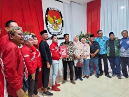 Targetkan 8 Kursi DPRD Surabaya, PSI Siapkan Pasukan Udara