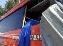 Bus DPRD Surabaya Kecelakaan di Pasuruan Usai Wisata dari Banyuwangi, Begini Kata Ketua Dewan