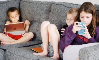 Bahaya Game Role Playing pada Anak, Pakar UNAIR: Perlu Pendekatan Khusus