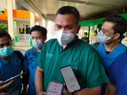 Pria Obesitas di Tambaksari Jalani Operasi Otak