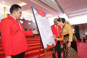 ﻿  PKKMB Untag Surabaya, Ajak Mahasiswa Baru Hitung Jejak Karbon