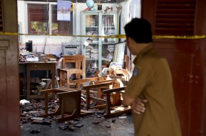 Dampak Kebakaran Sekolah Siswa SDN Dr Soetomo V Surabaya Belajar Daring