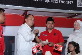 Putra Mensos Risma Jadi Bacaleg PDIP Jatim, Buka Posko Aduan Warga Fuad Benardi Center