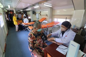 Ulang Tahun Ke-78, KAI Beri Layanan Kesehatan Gratis 300 Warga Sidotopo