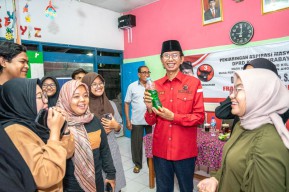 PDIP Surabaya Gelar Nobar Pengumuman Cawapres Ganjar, Ketua DPC Awi: Kami Yakin Pilihan Ketum Megawati