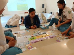 Card Game ala Mahasiswa ITS, Dekatkan Anak dengan Edukasi Keuangan