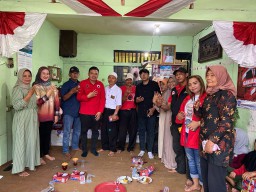 Jurkam Ganjar-Mahfud Jatim Fuad Benardi Resmikan Posko Pemenangan di Surabaya