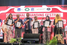 Digerakkan Perempuan, Lima Kampung di Surabaya Sabet Penghargaan Produk Unggulan Terbaik