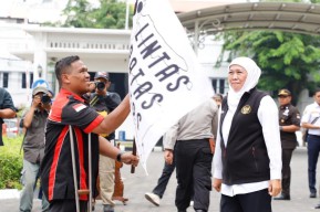 Geliatkan Inklusifitas, Gubernur Khofifah Berangkatkan Tim Lintas Batas Disabilitas Jatim