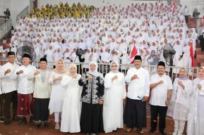 Jumlah Santripreneur Jatim Lampaui Target, Gubernur Khofifah Dorong Produk Pesantren Go International