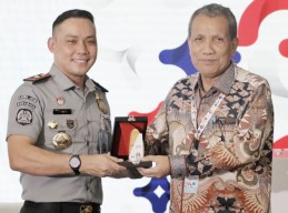 Lentera Keimigrasian Surabaya Terima Apresiasi KPK