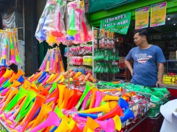 Terompet Tahun Baru Dilarang, Pedagang Minta Toleransi Pemkot