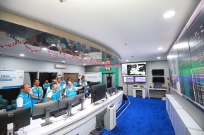 Presiden Jokowi Hadiri Malam Natal di Gereja Bethany Nginden Surabaya, Direktur PLN Tinjau Pasokan Listrik