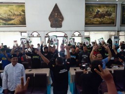 Kualitas Kerja Mirip Erick Thohir, Relawan Carik Jawa Timur Dukung Prabowo-Gibran