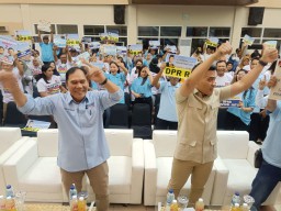 Konsolidasi Pemenangan, Bambang Haryo dan Cahyo Harjo Perjuangkan Kenaikan Gaji Buruh