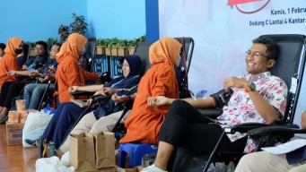 Peringati Bulan K3, Pelindo Regional 3 Kumpulkan Ratusan Kantong Darah untuk PMI