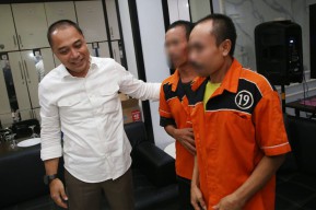 Wali Kota Eri Cahyadi Tangguhkan Hukuman Tersangka Perusakan di Batu-batu