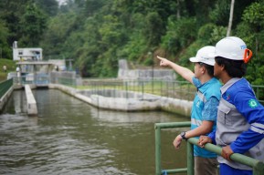 Begini Strategi PLN Percepat Energi Bersih di Jawa Timur