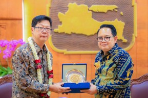 Pemprov Jatim Rencanakan Penerbangan Langsung Surabaya-Bangkok