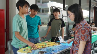 Elyon Christian School Adakan E-Green Exhibitions