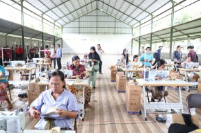 Tingkatkan Mutu Pahlawan Ekonomi Nusantara, Kemensos Beri Pelatihan Menjahit Hingga Pengelolaan Keuangan