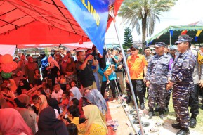 TNI AL dan Pemprov Jatim Fokus Perbaikan Sarana Infrastruktur di Bawean