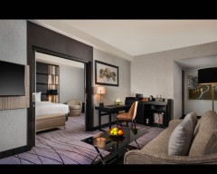 Grand Swiss-Belhotel Darmo Sajikan Pengalaman Staycation Mewah di Tengah Kota