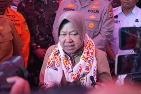 Setelah Tinjau Longsor Toraja, Mensos Akan Bangun Banyak Lumbung Sosial