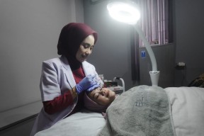 Tampil Glowing di Klinik Elmaskin Surabaya