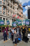 WALHI Lakukan Aksi Protes di Kantor Pusat Astra Internasional di London