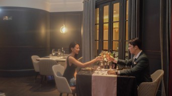 JW Marriott - BMW Eurokars Hadirkan Makan Malam Romantis Eksklusif