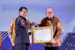 Pemprov Jatim Raih Dua Penghargaan di Hari Kearsipan ke-53, Bukti Jatim Mampu Jaga Warisan Sejarah