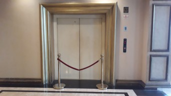 Begini Fakta Terbaru Lift Macet Empire Palace