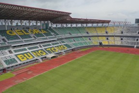 Ada Aksi Vandalisme di Stadion GBT Surabaya, Begini Tanggapan Eri