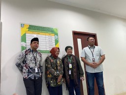 Luluk: Bu Risma Idola Saya, Gus Hans Keponakan Saya