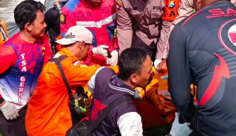 Pencari Rongsokan yang Tercebur Sungai di Surabaya Ditemukan Tewas