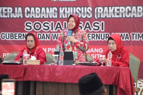 Sosialisasi ke Situbondo, Risma Ceritakan Perjuangan Tutup Dolly