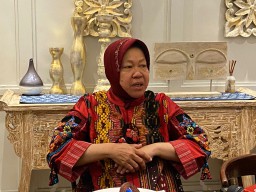 Gotong Royong Surabaya Tinggi, Risma Bakal Teruskan Programnya di Jatim