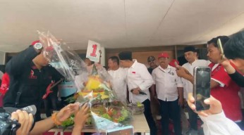 Dapat Nomor Urut Satu, Eri-Armuji Langsung Resmikan Posko Pemenangan