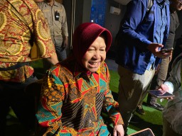 Risma Sebut Pembangunan Daerah di Jatim Tak Harus seperti Surabaya