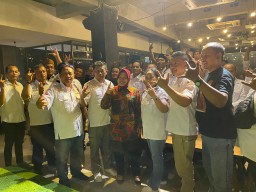 Dukung Risma-Gus Hans, Ketua BRIM 08 Dipecat