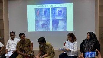 Kebakaran Lift JPO Delta Surabaya Terekam CCTV, Ternyata ini Penyebabnya!