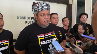 Tak Diundang Debat, Begini Ancaman Pendukung Kotak Kosong ke KPU Surabaya