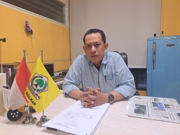 Komisi C Soroti Pengaspalan Mayjend Sungkono: Musim Hujan Jalan Licin