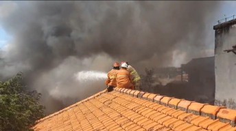 Kebakaran di Krembangan Surabaya, Enam Rumah Hangus