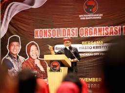 PDIP Beberkan Modal Risma Maju Pilgub Jatim 2024